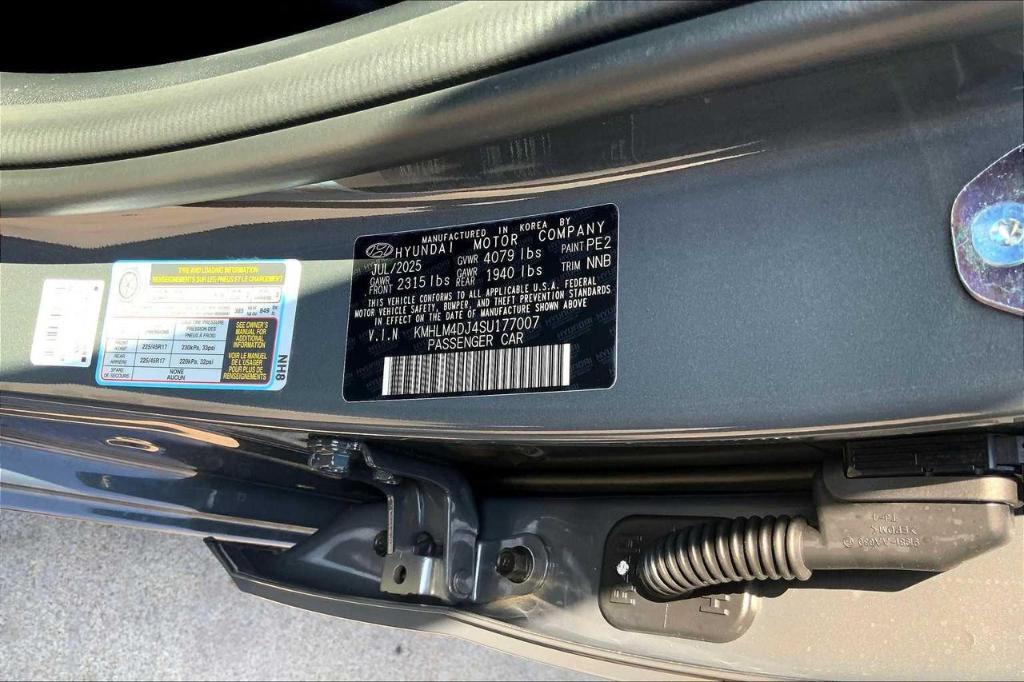 new 2025 Hyundai ELANTRA HEV car, priced at $23,472