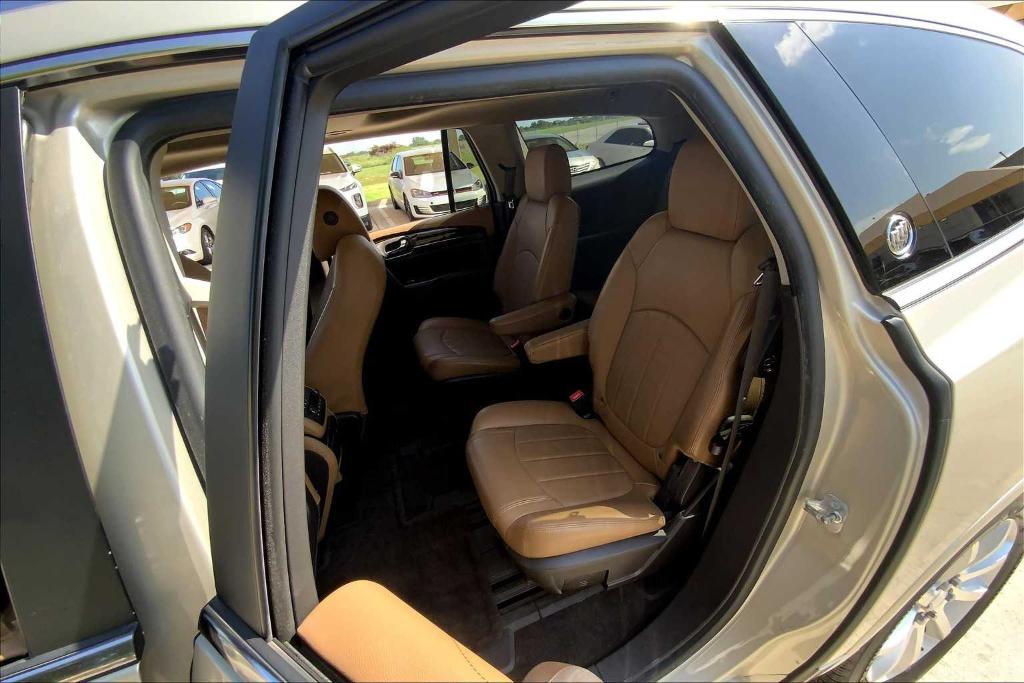 used 2016 Buick Enclave car, priced at $9,999