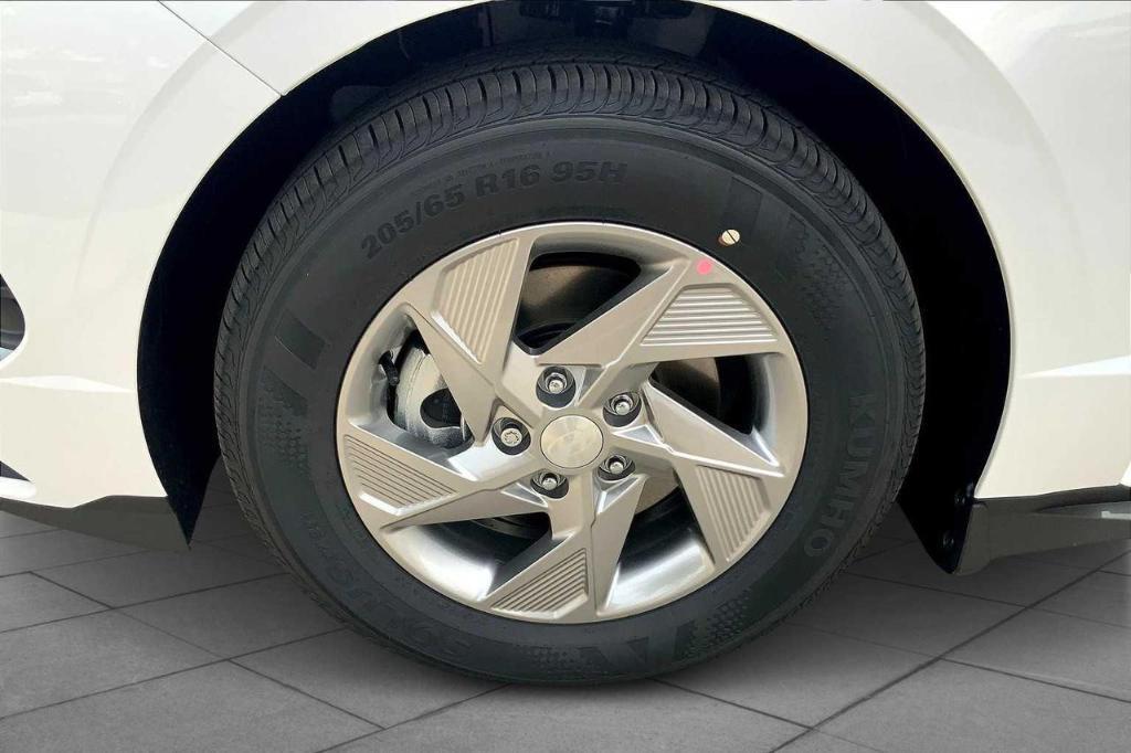 new 2025 Hyundai Sonata car, priced at $23,518