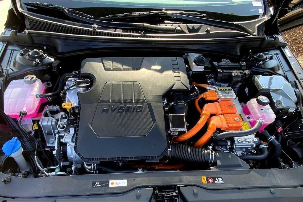 new 2025 Hyundai ELANTRA HEV car, priced at $23,448