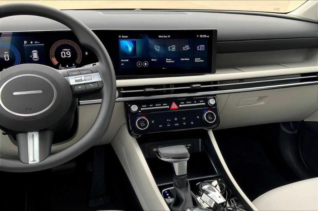 new 2026 Hyundai Tucson car, priced at $27,980