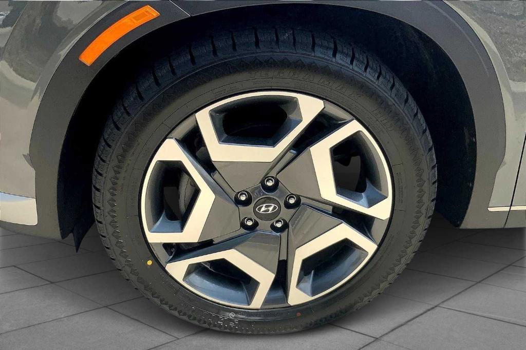 used 2024 Hyundai Palisade car, priced at $37,983