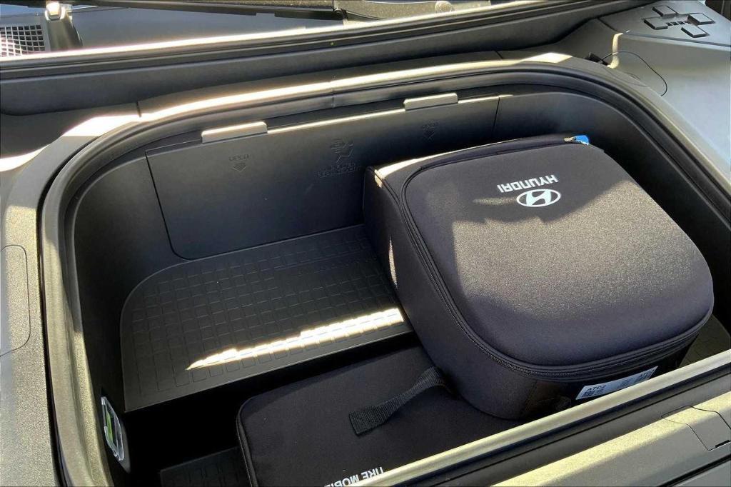 new 2026 Hyundai IONIQ 9 car, priced at $58,459