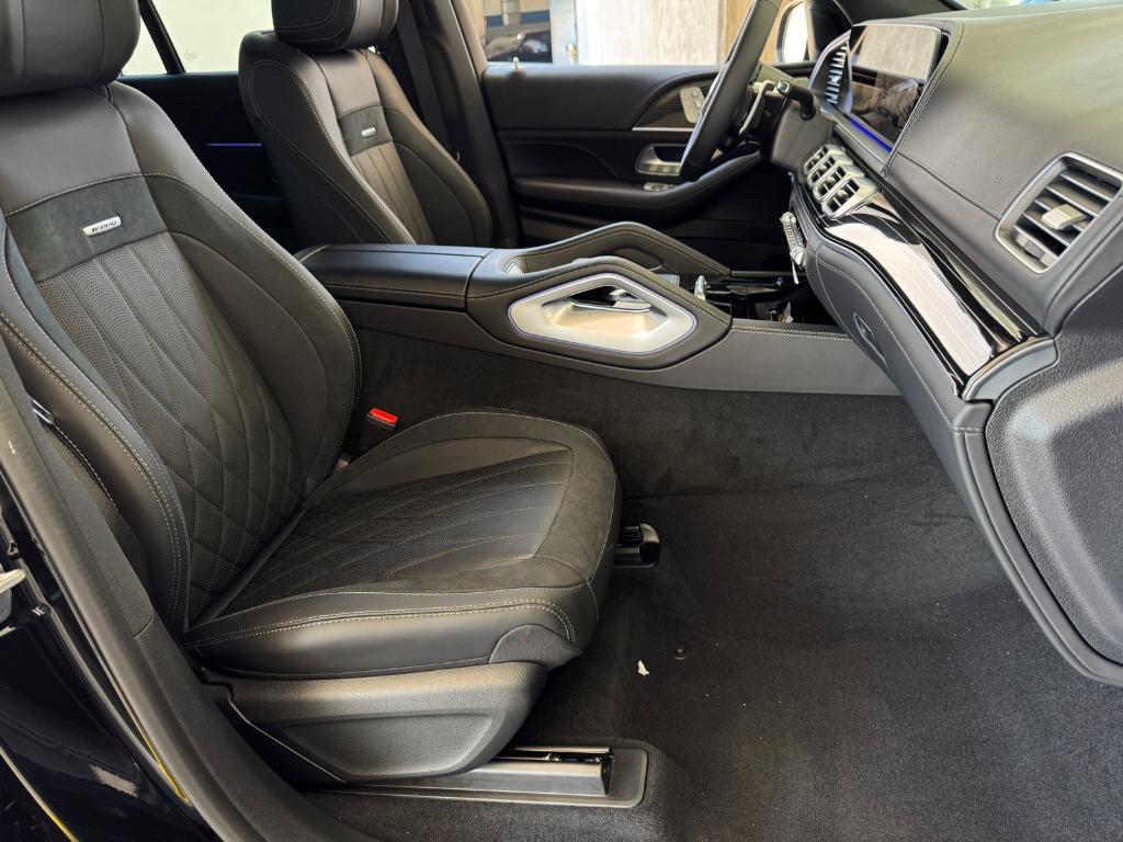 new 2026 Mercedes-Benz AMG GLE 53 car, priced at $103,640