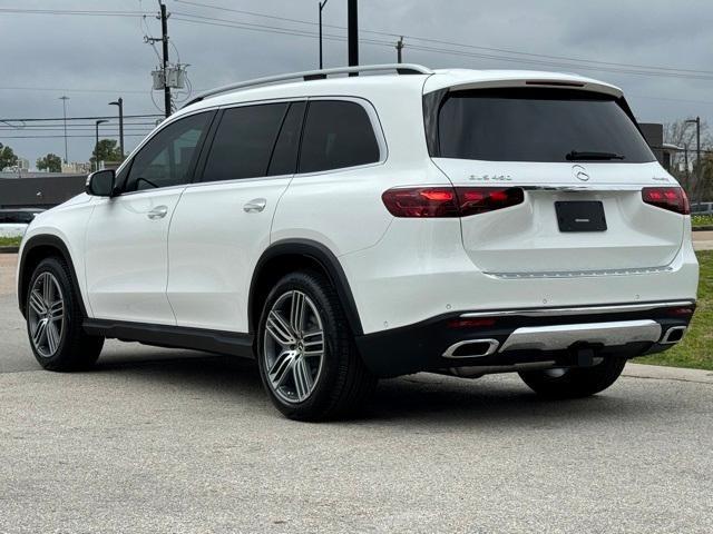 new 2024 Mercedes-Benz GLS 450 car, priced at $90,125