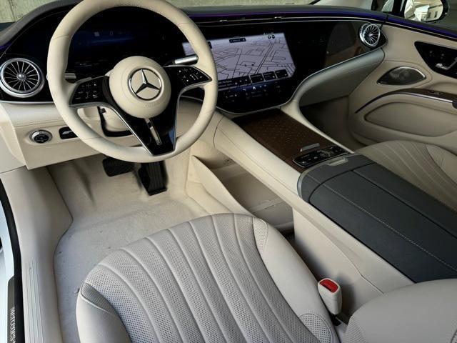 new 2024 Mercedes-Benz EQS 450 car, priced at $113,585