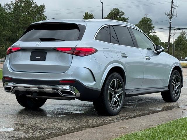 new 2025 Mercedes-Benz GLC 300 car, priced at $59,030