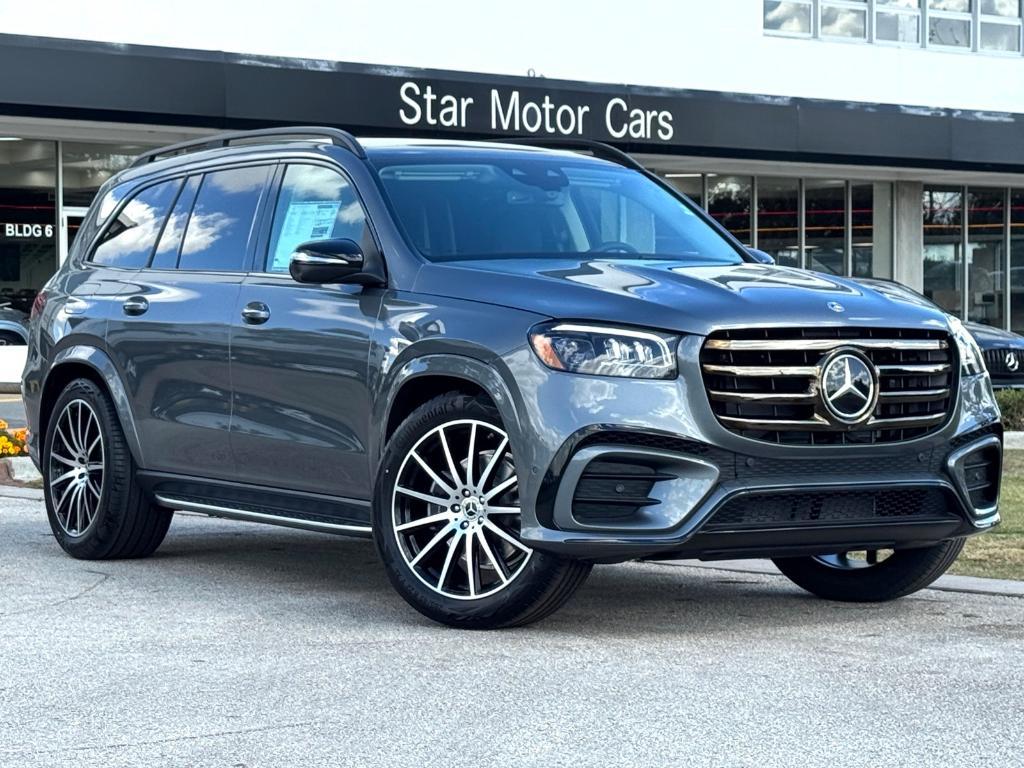 new 2026 Mercedes-Benz GLS 450 car, priced at $104,125