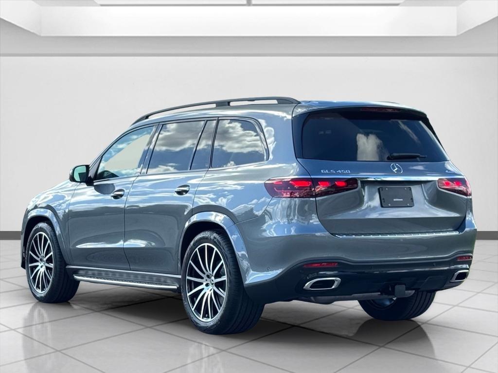 new 2026 Mercedes-Benz GLS 450 car, priced at $104,125