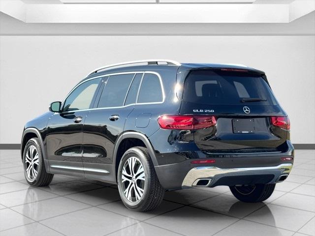 used 2025 Mercedes-Benz GLB 250 car, priced at $46,985