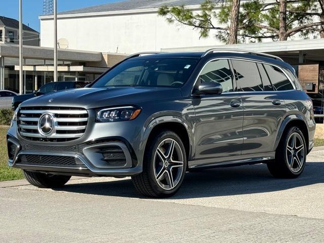 new 2025 Mercedes-Benz GLS 450 car, priced at $95,545