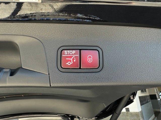 new 2025 Mercedes-Benz GLS 450 car, priced at $86,945