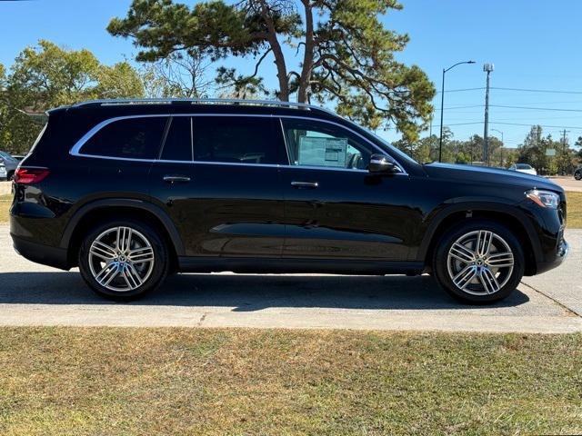 new 2025 Mercedes-Benz GLS 450 car, priced at $91,945