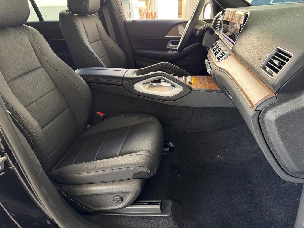 new 2026 Mercedes-Benz GLE 350 car, priced at $71,550