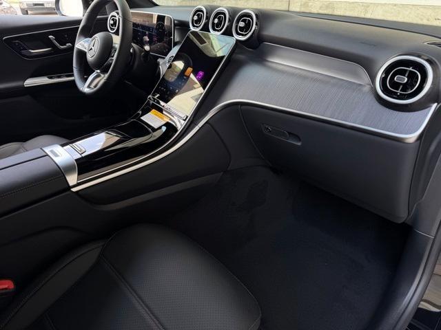 new 2025 Mercedes-Benz GLC 300 car, priced at $52,385