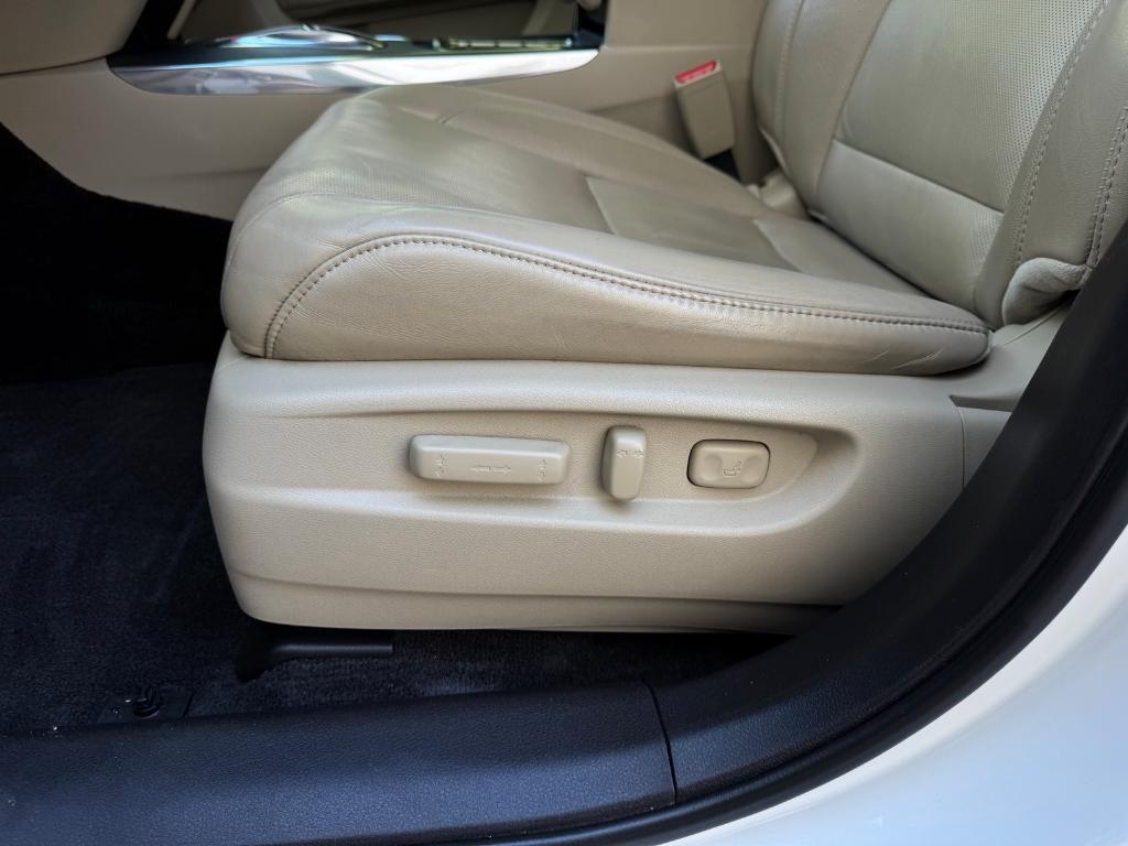 used 2016 Acura MDX car, priced at $15,880