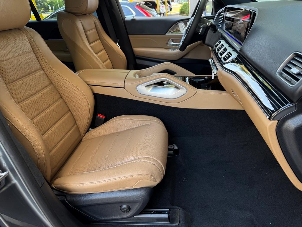 new 2026 Mercedes-Benz GLE 450 car, priced at $83,620