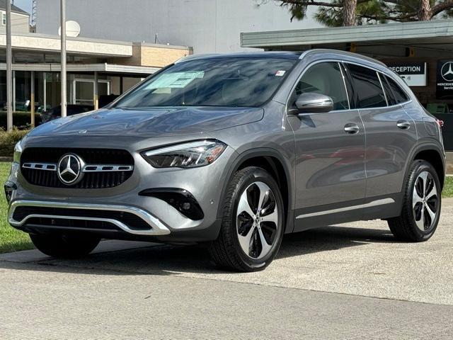 new 2025 Mercedes-Benz GLA 250 car, priced at $47,000