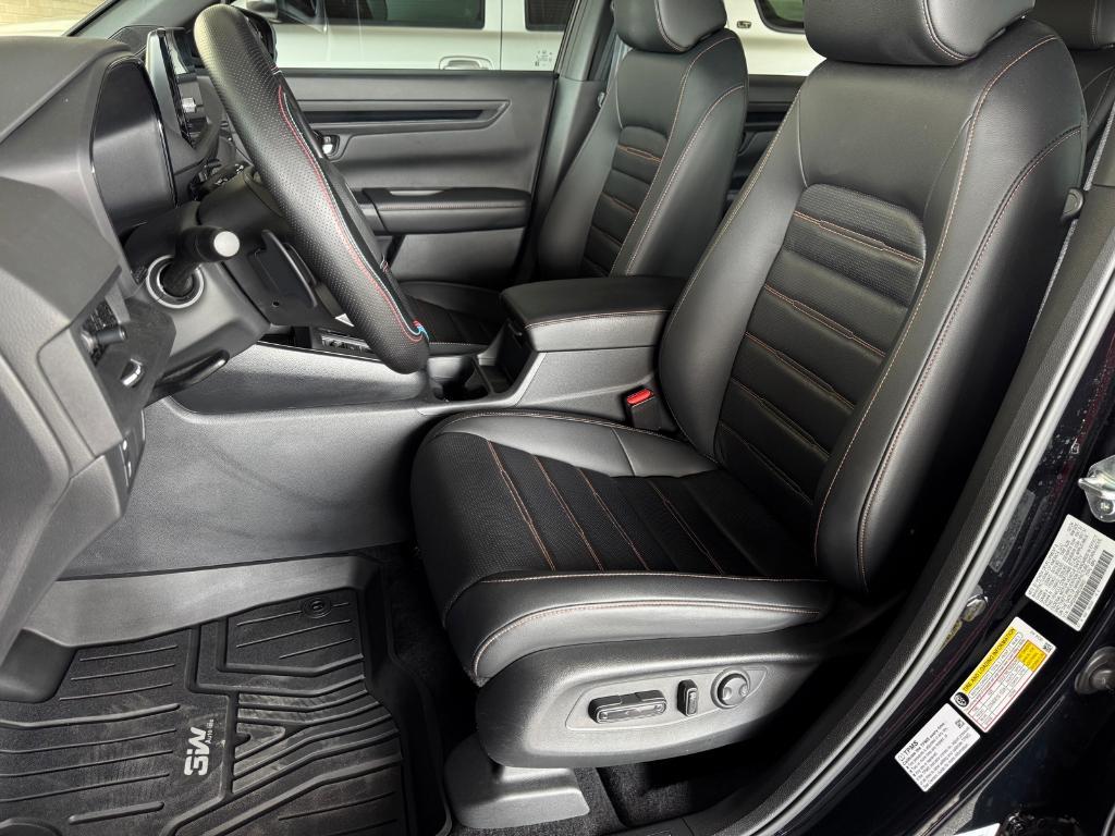 used 2024 Honda CR-V Hybrid car, priced at $33,880
