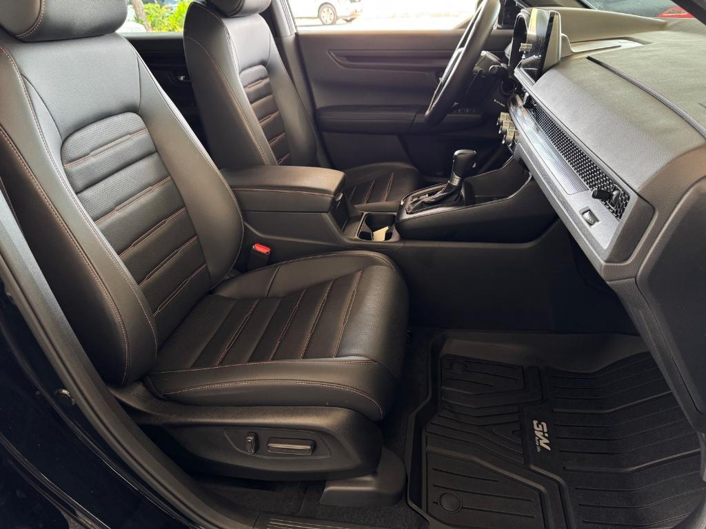 used 2024 Honda CR-V Hybrid car, priced at $33,880