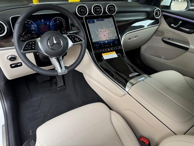 new 2025 Mercedes-Benz GLC 350e car, priced at $61,700