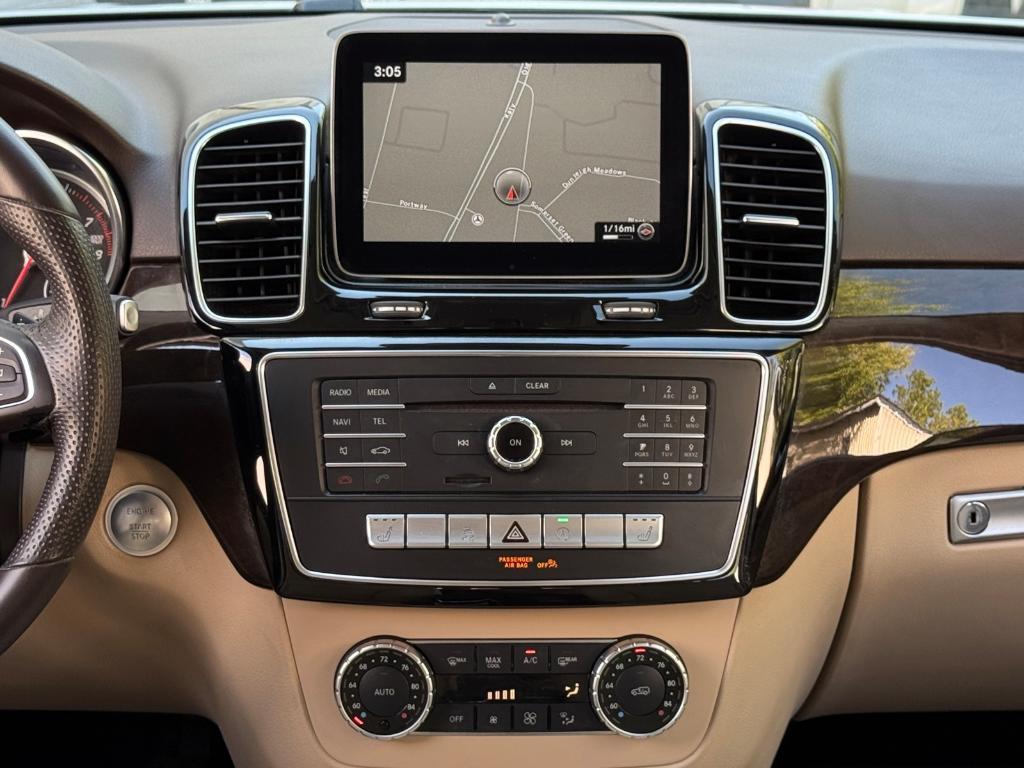 used 2019 Mercedes-Benz GLE 400 car, priced at $22,880