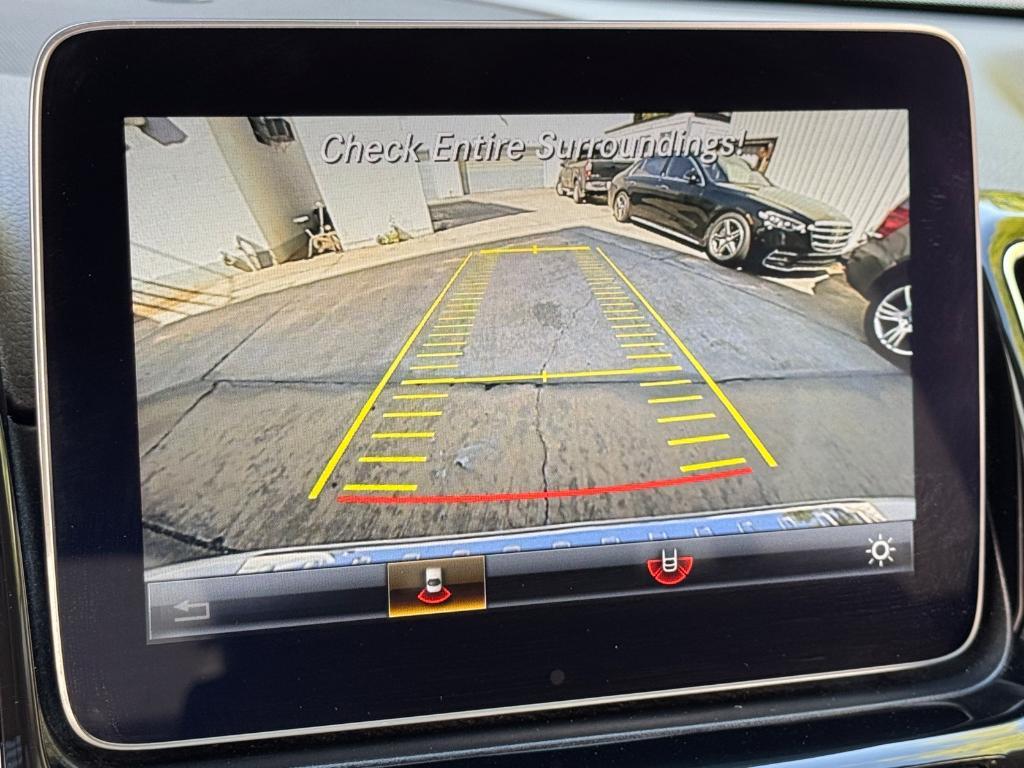 used 2019 Mercedes-Benz GLE 400 car, priced at $22,880