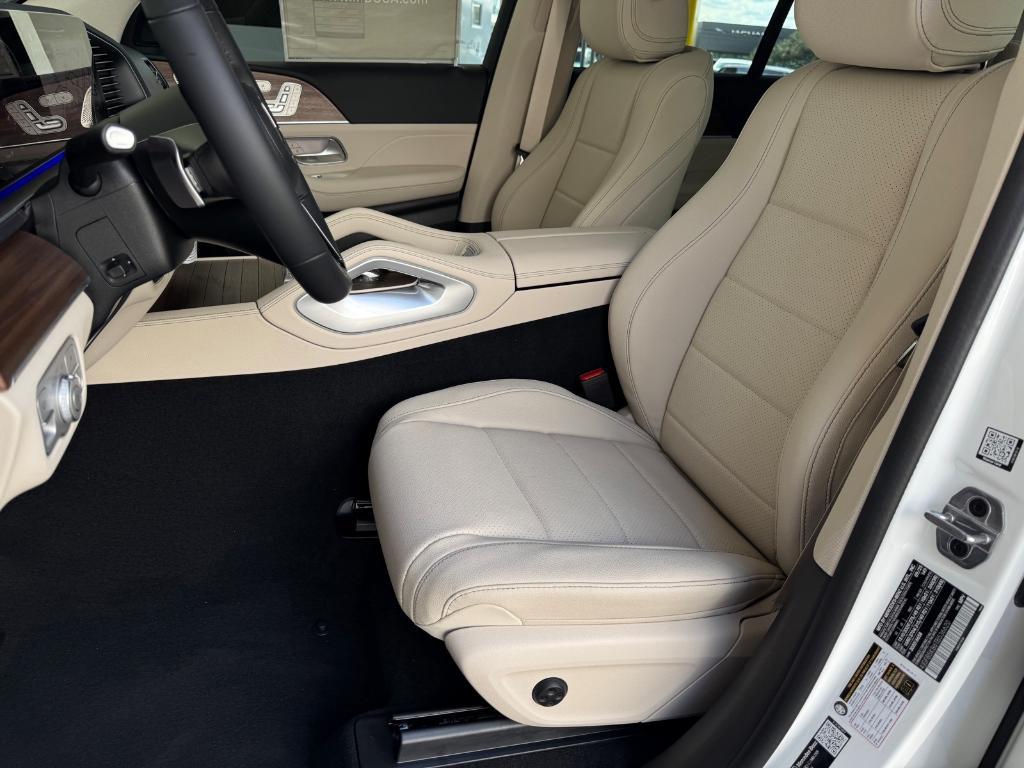 new 2026 Mercedes-Benz GLE 450 car, priced at $80,860