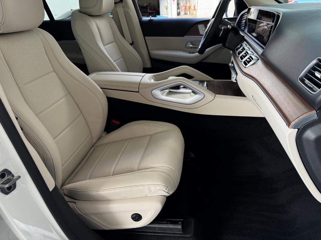 new 2026 Mercedes-Benz GLE 450 car, priced at $80,860