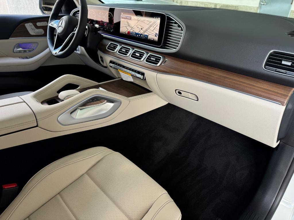 new 2026 Mercedes-Benz GLE 450 car, priced at $80,860