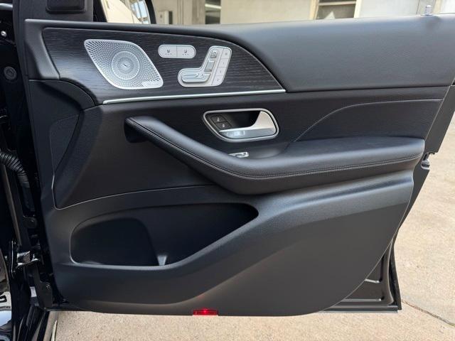 new 2025 Mercedes-Benz GLE 350 car, priced at $70,525