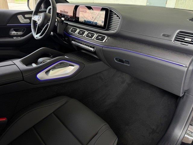new 2025 Mercedes-Benz GLS 450 car, priced at $91,945