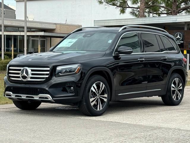 new 2025 Mercedes-Benz GLB 250 car, priced at $47,145