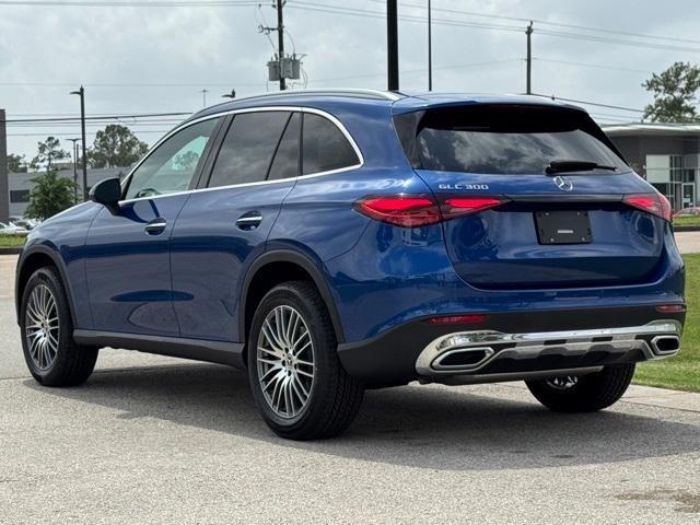 new 2025 Mercedes-Benz GLC 300 car, priced at $51,785