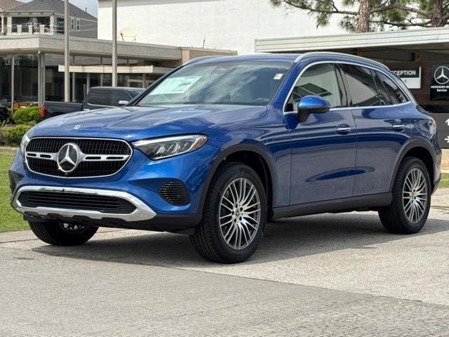 new 2025 Mercedes-Benz GLC 300 car, priced at $51,785