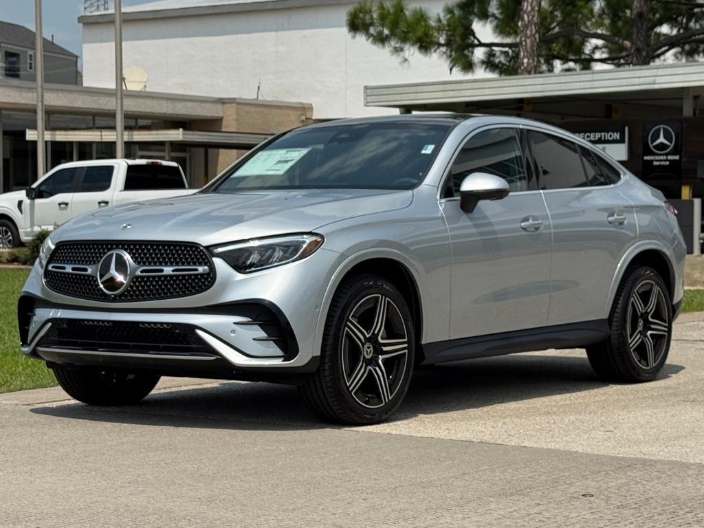 new 2026 Mercedes-Benz GLC 300 car, priced at $67,145