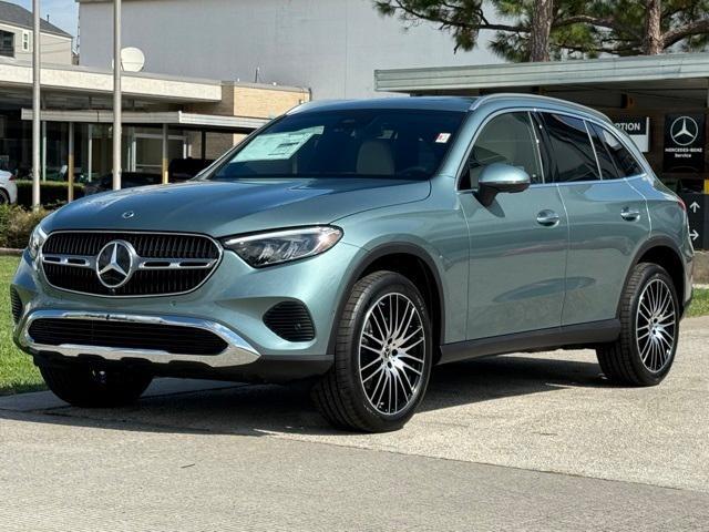 new 2025 Mercedes-Benz GLC 300 car, priced at $55,785