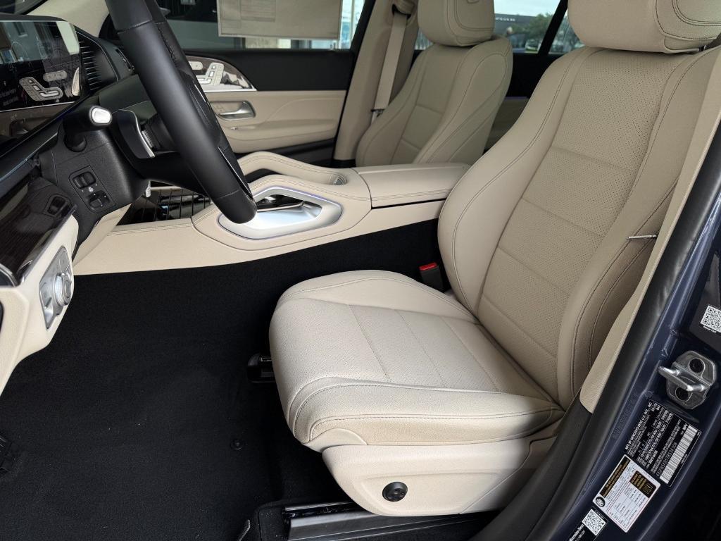 new 2026 Mercedes-Benz GLE 450 car, priced at $80,070