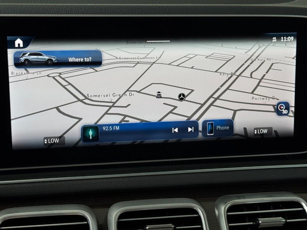 new 2026 Mercedes-Benz GLE 450 car, priced at $80,070