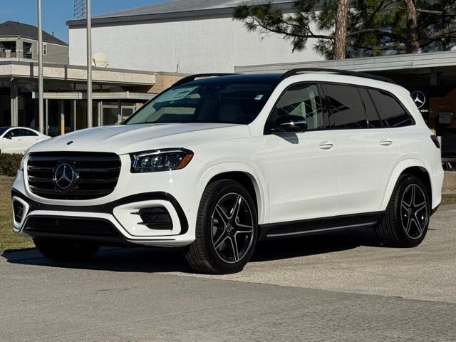 new 2025 Mercedes-Benz GLS 450 car