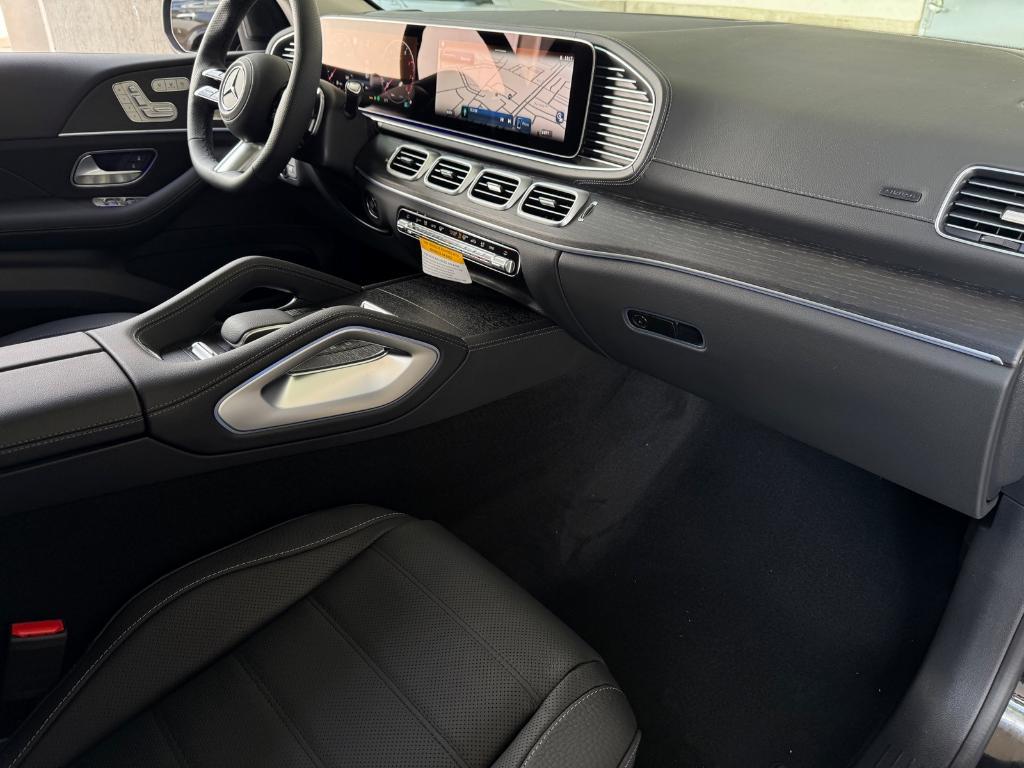new 2026 Mercedes-Benz GLS 450 car, priced at $102,935