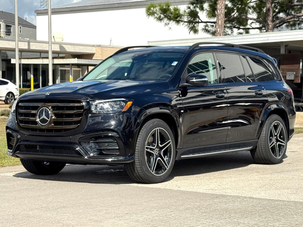 new 2026 Mercedes-Benz GLS 450 car, priced at $102,935