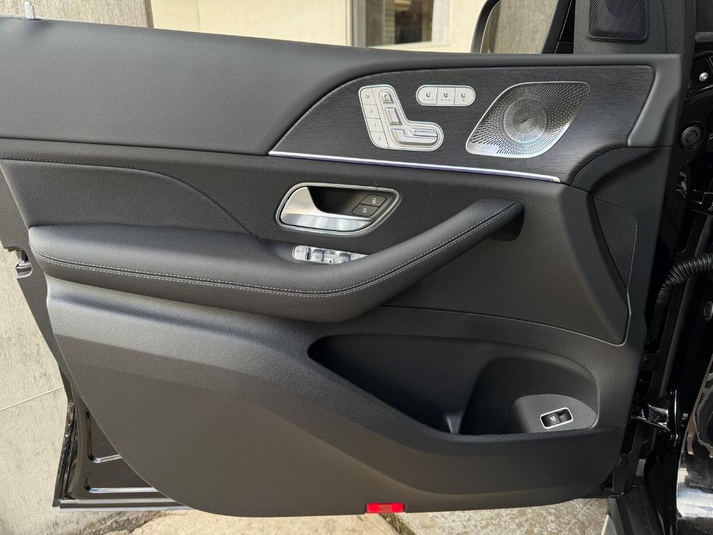 new 2026 Mercedes-Benz GLS 450 car, priced at $102,935