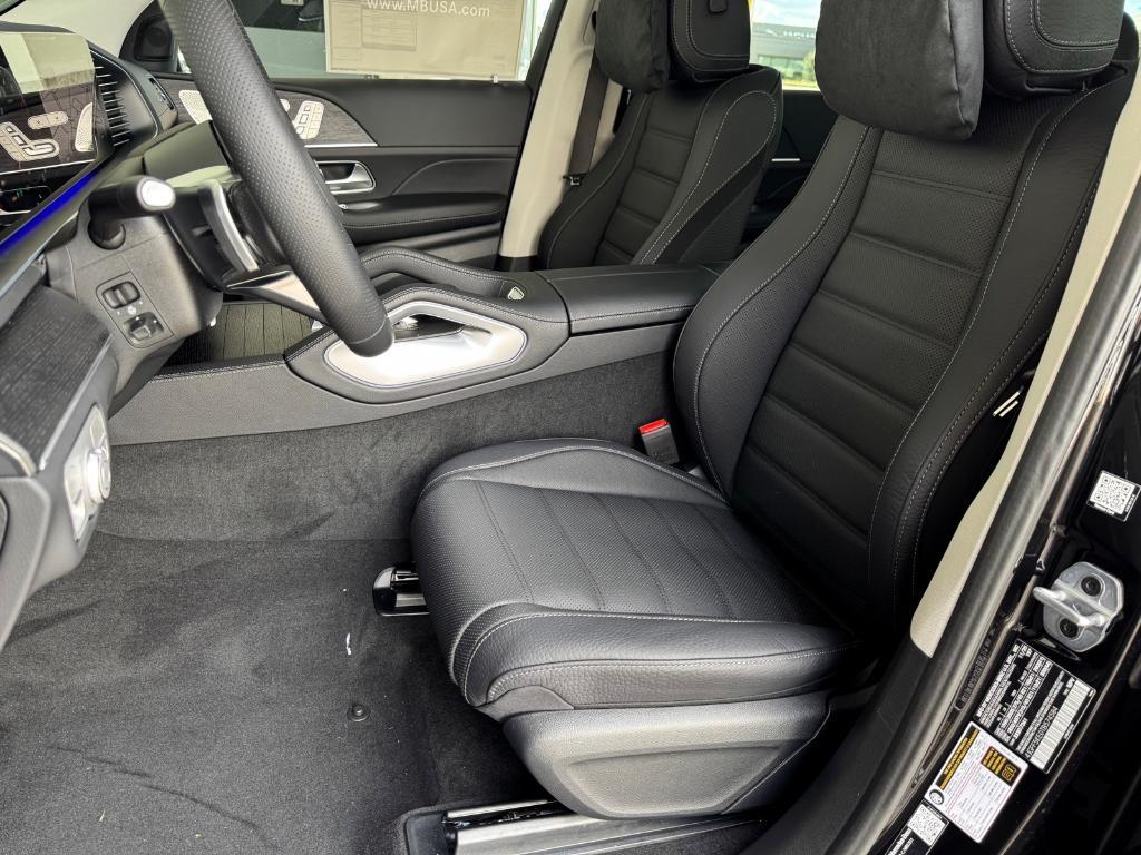 new 2026 Mercedes-Benz GLS 450 car, priced at $102,935