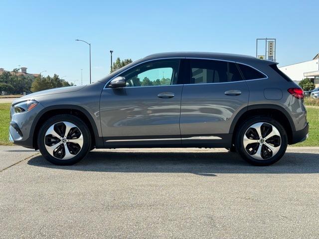 new 2025 Mercedes-Benz GLA 250 car, priced at $45,535