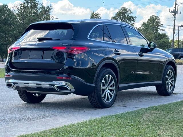 new 2025 Mercedes-Benz GLC 300 car, priced at $52,750