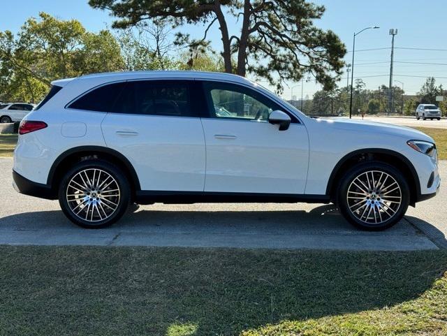 new 2025 Mercedes-Benz GLC 300 car, priced at $52,435