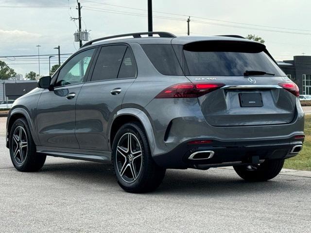 new 2025 Mercedes-Benz GLE 450 car, priced at $80,620