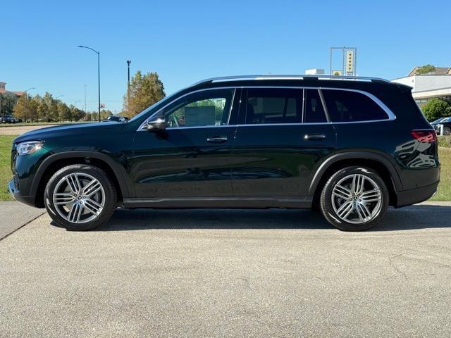 new 2025 Mercedes-Benz GLS 450 car, priced at $96,565