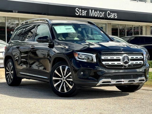 new 2023 Mercedes-Benz GLB 250 car, priced at $50,485